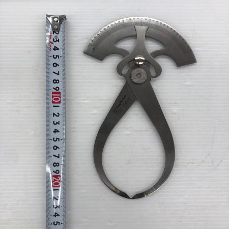 ДД 新潟精機 目盛付内外兼用キャリパ 150mm GCC-150