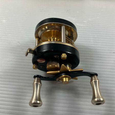 σσ DOULUCK  ベイトリール バイトマン77