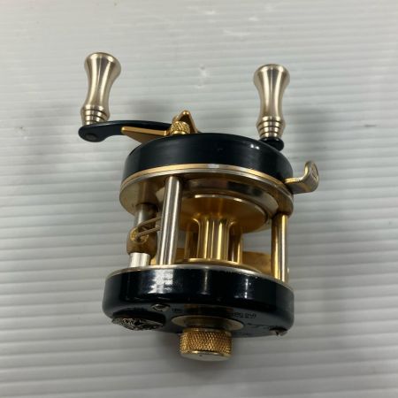 σσ DOULUCK  ベイトリール バイトマン77