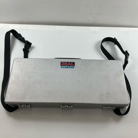σσ ZEAL  釣り小物 ルアーケース