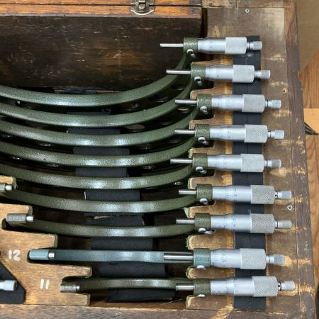 ДД Mitutoyo 外側マイクロメータセット 精度未確認 OMST1-300