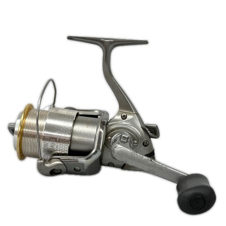 SHIMANO シマノ スピニングリール ツインパワー 2500MgS キズ有 SC 752