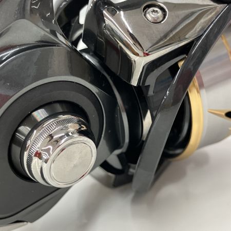 DAIWA ダイワ  DAIWA 00060212  20ルビアス LT4000-CXH 純正ノブ無 箱有り 00060212