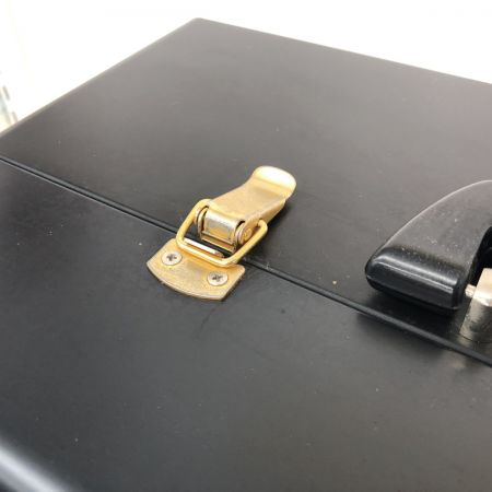 σσ Megabass メガバス アサイラムタックルボックス タックルボックス