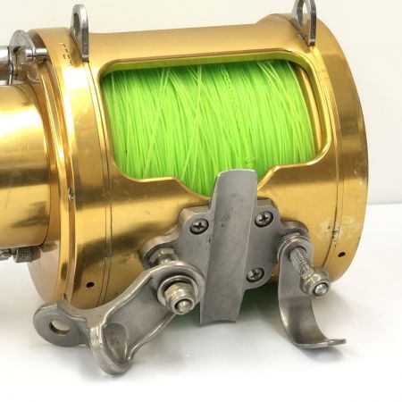 σσ PENN 両軸リール F980218 80STW