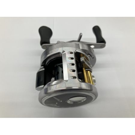 σσ SHIMANO シマノ 09カルカッタコンクエスト201DC 02282