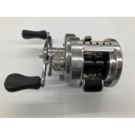 σσ SHIMANO シマノ 09カルカッタコンクエスト201DC 02282