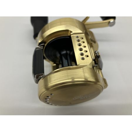 σσ SHIMANO シマノ 23カルカッタコンクエストMD 401XGLH 045973