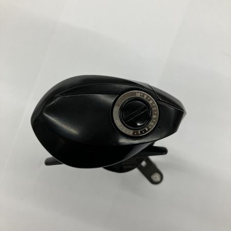 σσ Megabass メガバス リール ベイトリール IS63 ﾗﾘｱｯﾄ