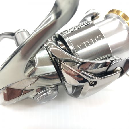 σσ SHIMANO シマノ スピニングリール   18ステラ 4000MHG 程度A 箱付 03810