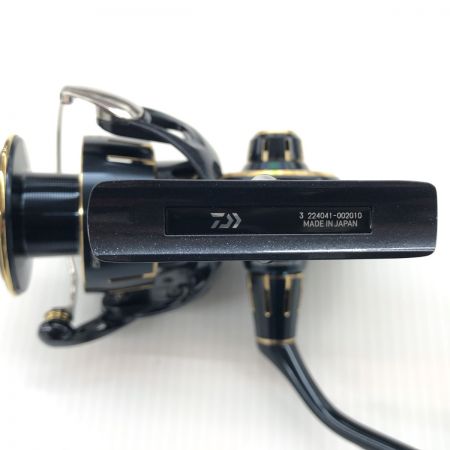 σσ DAIWA ダイワ スピニングリール 23ソルティガ 5000-H 美品 未使用品(S) 箱付 224041