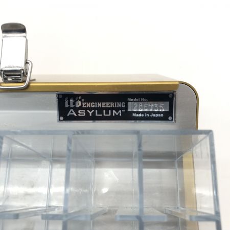 σσ Megabass メガバス アサイラムタックルボックス タックルボックス