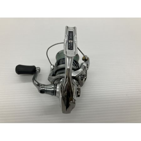 σσ SHIMANO シマノ 15ストラディック 2500HGS 03411