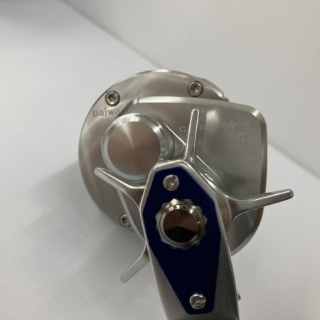 σσ DAIWA ダイワ ベイトリール リョウガ ベイジギング C2020PE-H キズ有 程度B 箱付 00613602