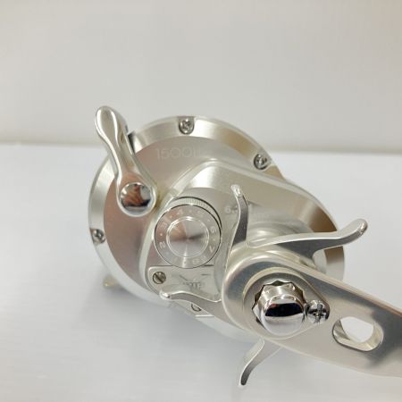 σσ SHIMANO シマノ ベイトリール 11オシアジガー 1500HG 程度B 箱付 02745