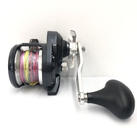 σσ SHIMANO シマノ  ベイトリール トリウム2000HG 美品 04220