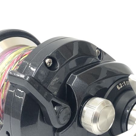 σσ SHIMANO シマノ  ベイトリール トリウム2000HG 美品 04220