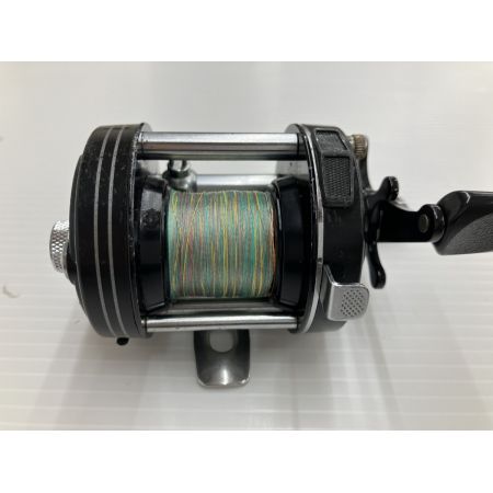 σσ DAIWA ダイワ ミリオネアGS-2000C 