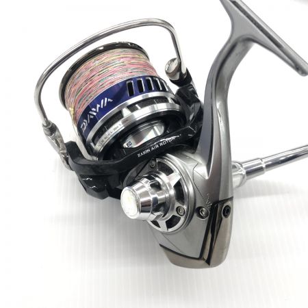DAIWA ダイワ スピニングリール  10ソルティガ 5000 キズ有 程度B 00059507