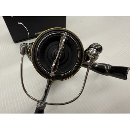 σσ SHIMANO シマノ 20ツインパワー C3000XG 使用感有 程度B 04142