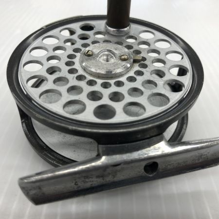 σσ HARDY ハーディー フライリール フライウエイト 程度B