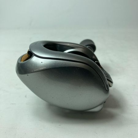 SHIMANO シマノ ベイトリール 07メタニウムMg 02117 箱・リールポーチ・スプール付