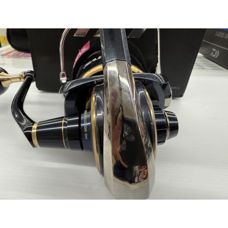 σσ DAIWA ダイワ 20ソルティガ 18000-H 程度B 00065008