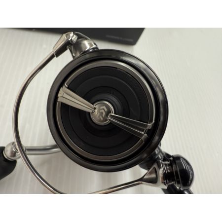 σσ DAIWA ダイワ 24セルテート FC LT2500S 程度A 00061173