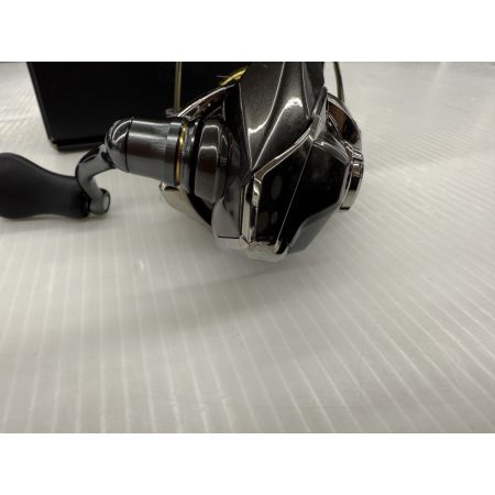 σσ SHIMANO シマノ 20ツインパワーC2000S キズ有 程度B 04136