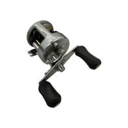 σσ SHIMANO シマノ 05 カルカッタ 51 01956 Bランク