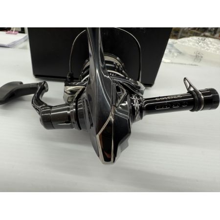 σσ SHIMANO シマノ 19ヴァンキッシュC3000 程度B ゴメクサスリールスタンド付き 03957
