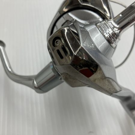 σσ SHIMANO シマノ 19ストラディック C3000 シャリ感強め 04018