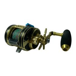 SHIMANO シマノ ベイトリール 16オシアコンクエスト 300PG 03592 カーボンステッカー 本体のみ Cランク