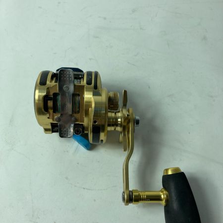 SHIMANO シマノ ベイトリール 16オシアコンクエスト 300PG 03592 カーボンステッカー 本体のみ