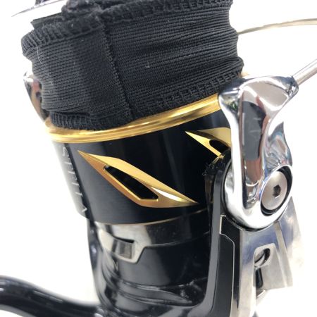 σσ SHIMANO シマノ  スピニングリール  044679