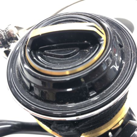 σσ SHIMANO シマノ  スピニングリール  044679