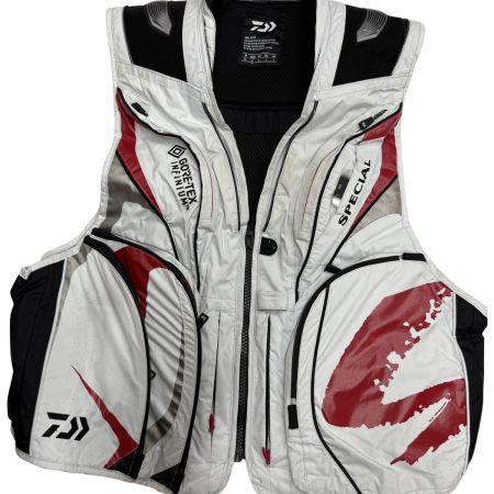 σσ DAIWA ダイワ フィッシングベスト DAIWA SIZE XL ホワイト DV-1021 ホワイト