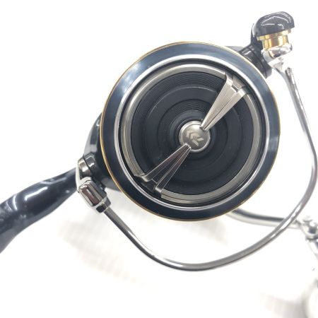 σσ DAIWA ダイワ スピニングリール 19セルテートLT5000-CXH 使用感有 程度B ゴメクサスハンドルノブ付き 060058