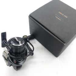 σσ Megabass メガバス スピニングリール  gaus20x 程度B Bランク