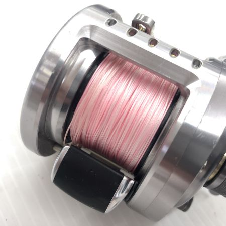 σσ SHIMANO シマノ  ベイトリール  09カルカッタコンクエスト 200DC キズ有 程度B 09カルカッタコンクエスト 200DC