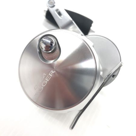 σσ SHIMANO シマノ  ベイトリール 17 オシアジガー 1501HG 程度B 箱付 ハンドルノブAE82付き 03668