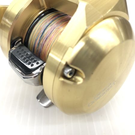 σσ SHIMANO シマノ ベイトリール 18オシアコンクエストCT 301HG キズ有 程度B 箱付 03822