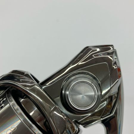 σσ SHIMANO シマノ 18ステラ C3000XG スプールは2500S 03805