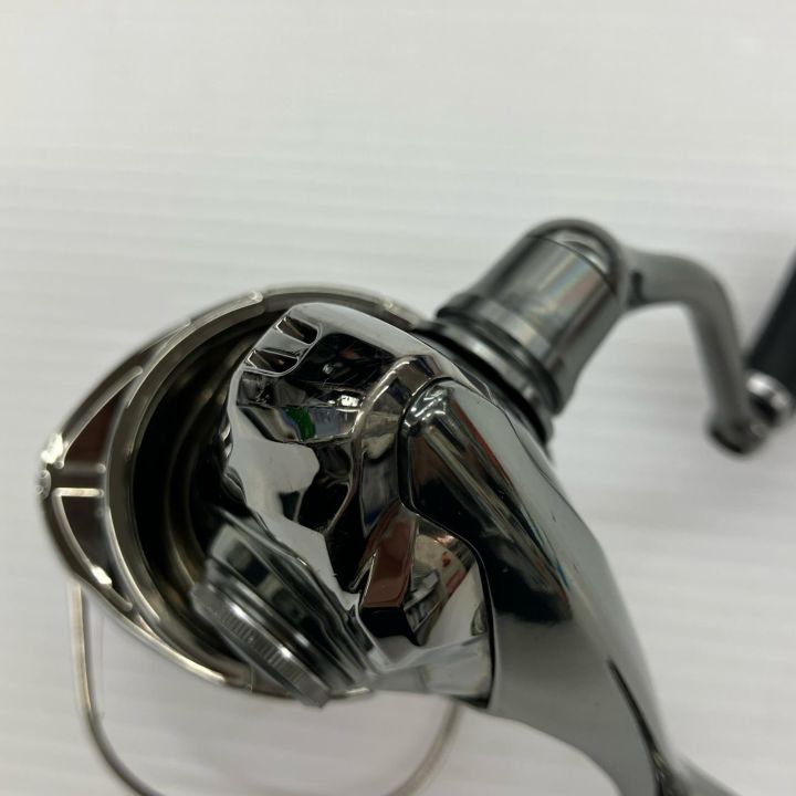 σσ SHIMANO シマノ 18ステラ C3000XG スプールは2500S 03805 - 中古