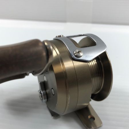 σσ DAIWA ダイワ  片軸リール VIKING極50