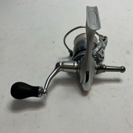 DAIWA ダイワ リール スピニングリール 07ルビアス 2000 055453 RSCハンドルノブ・リールスタンド付属