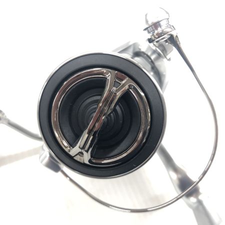 σσ SHIMANO シマノ 23ストラディック 4000MHG 美品 程度A 045898