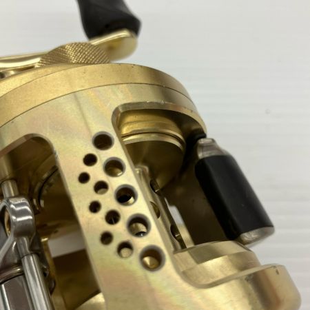σσ SHIMANO シマノ RH442 01カルカッタコンクエスト 100