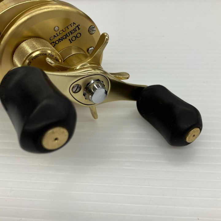 シマノ カルカッタコンクエスト100 RH442 シマノ カルカッタ コンクエスト 100 右 (リール) 価格比較 - 価格.com