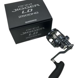 σσ SHIMANO シマノ 24オシアジガーLD 2500HG 046598 Aランク